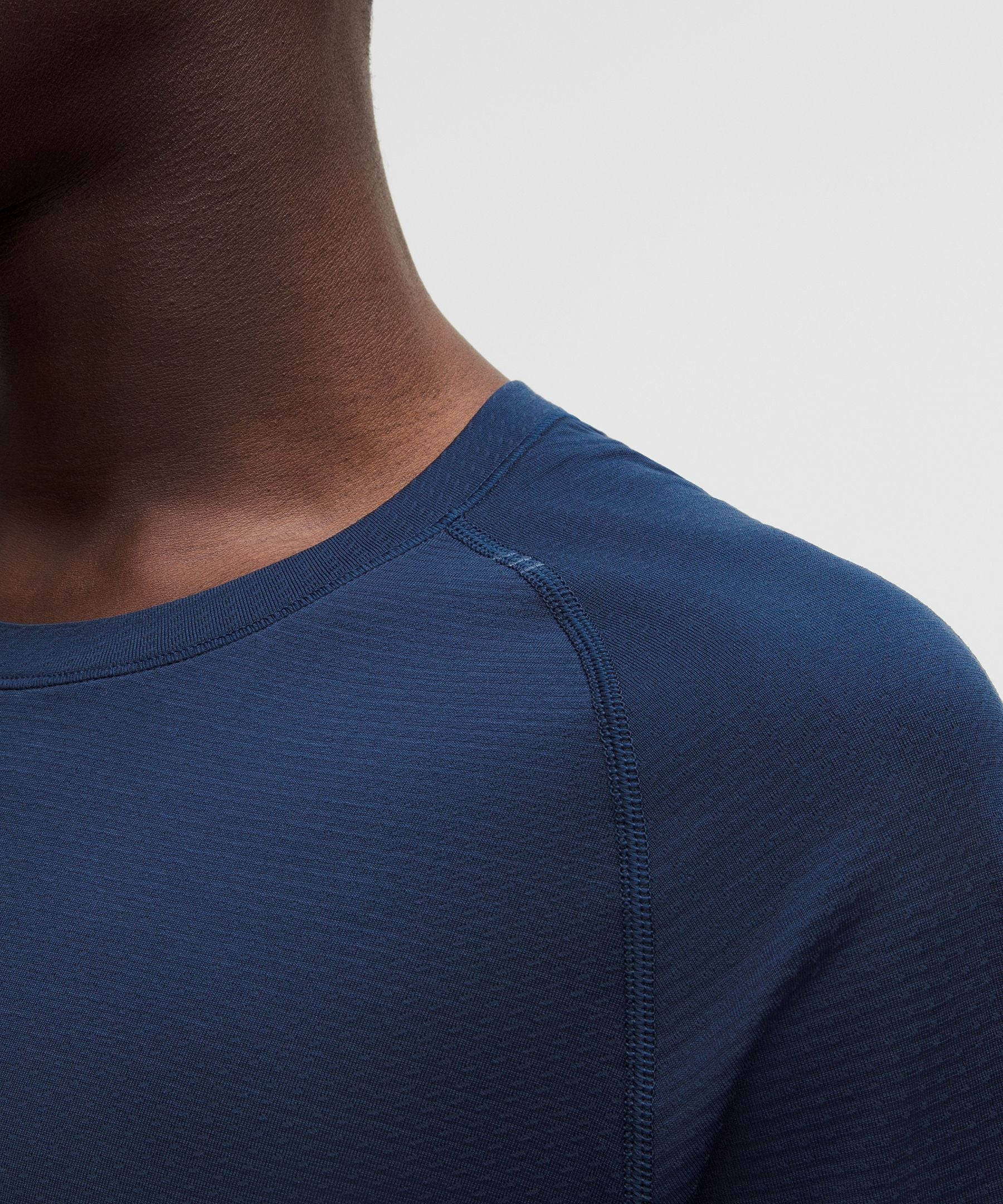 Lululemon Metal Vent Tech Short-Sleeve Shirt Club Blue/Club Blue