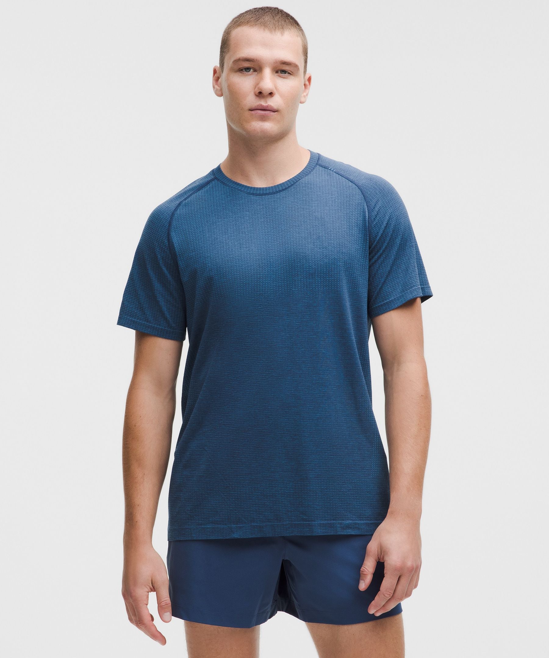 Lululemon Metal Vent Tech Short-Sleeve Shirt Chalk Blue/Blue Twill