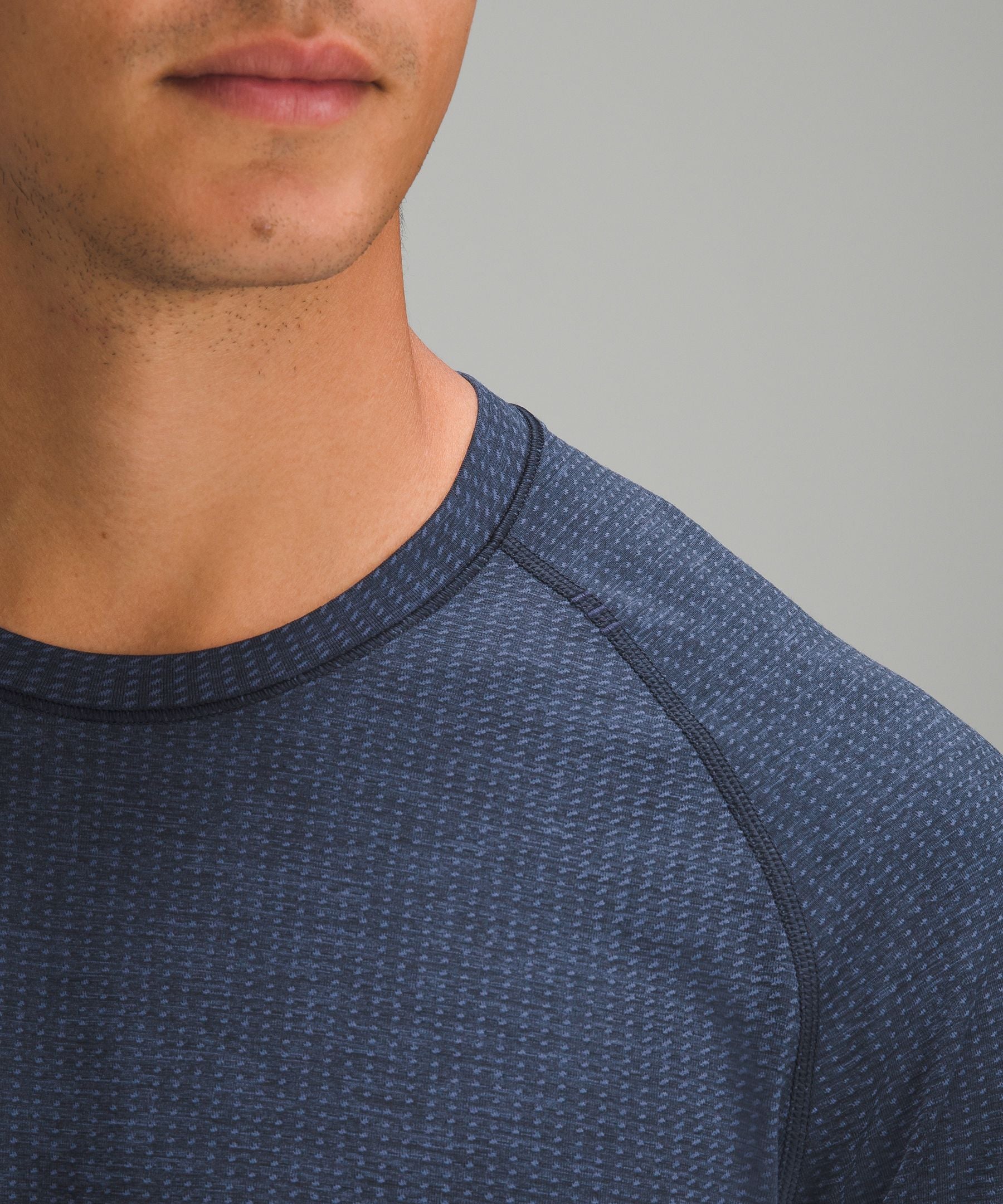 Lululemon Metal Vent Tech Long-Sleeve Shirt Mineral Blue/True Navy