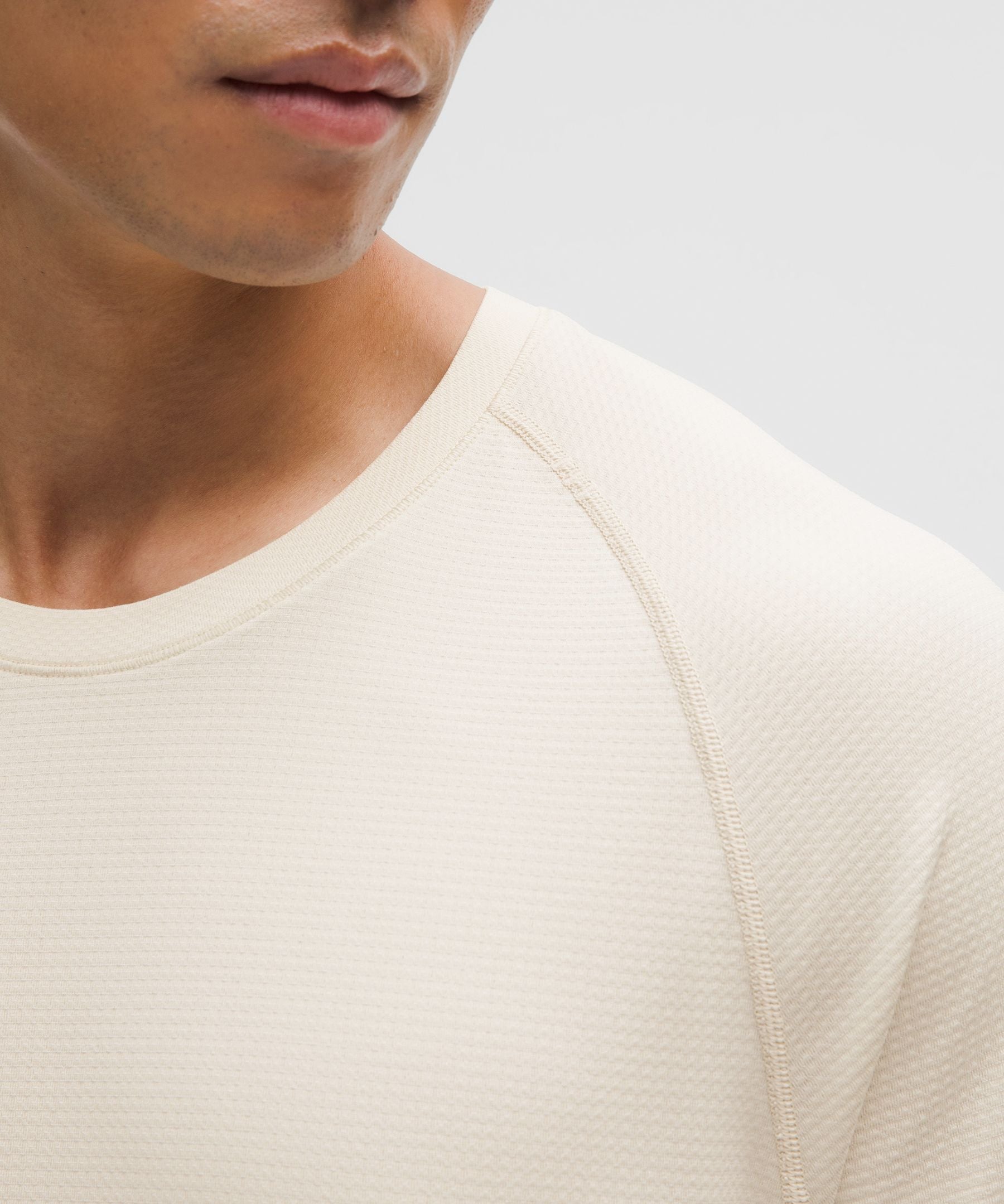 Lululemon Metal Vent Tech Short-Sleeve Shirt Light Ivory/Light Ivory