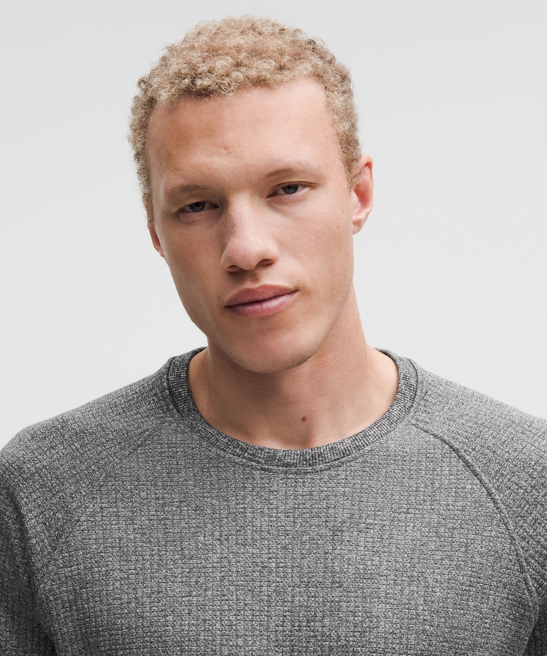 Lululemon Engineered Warmth Long-Sleeve Crew Silver Drop/Graphite Grey