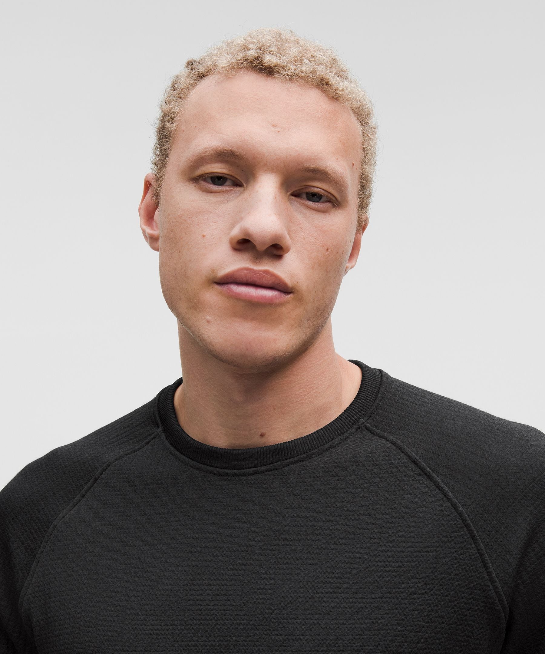 Lululemon Engineered Warmth Long-Sleeve Crew Black/Black