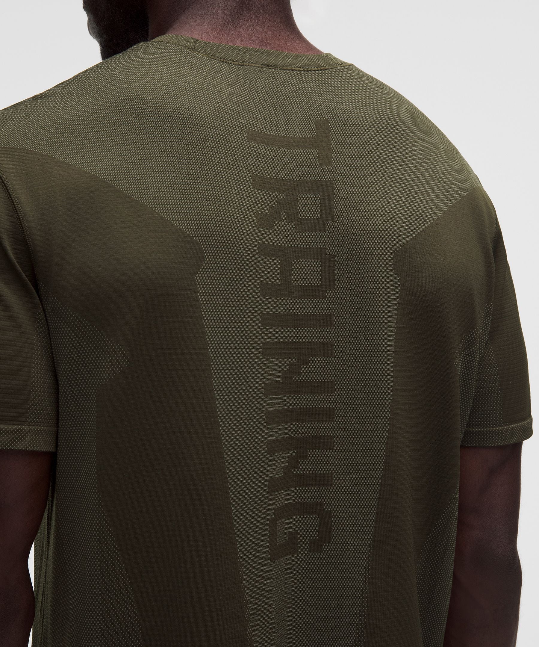 Lululemon Metal Vent Tech Relaxed-Fit Short-Sleeve Shirt *Training