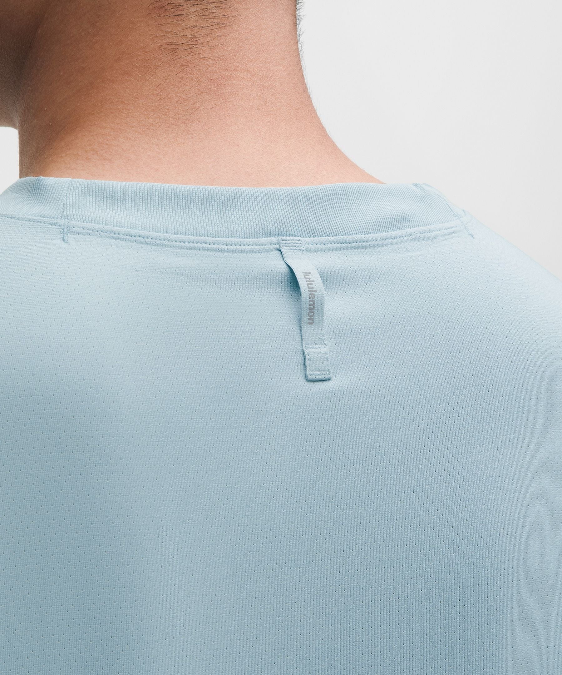 Lululemon EasySet Training Short-Sleeve Shirt
