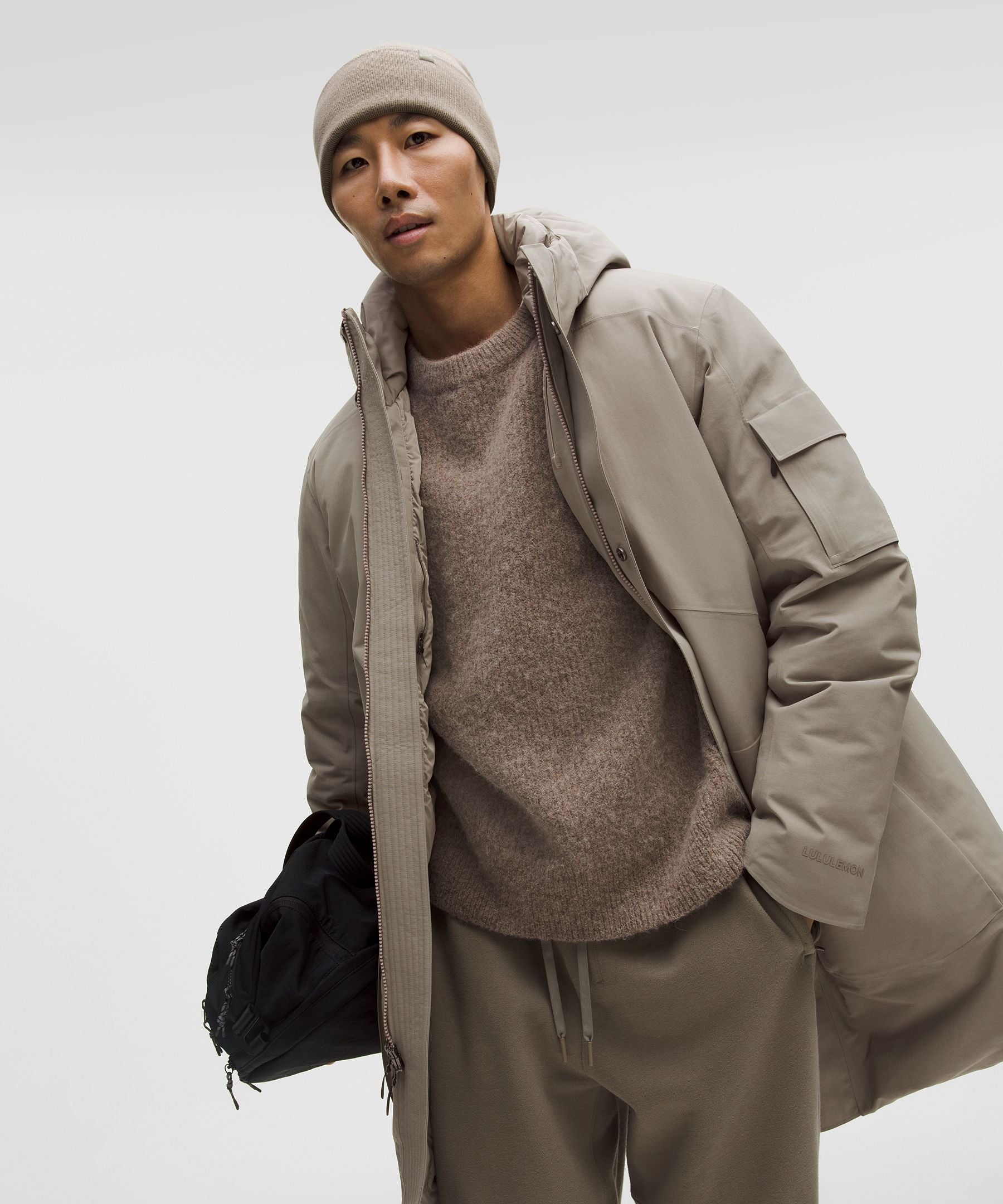 #color_warm-ash-grey