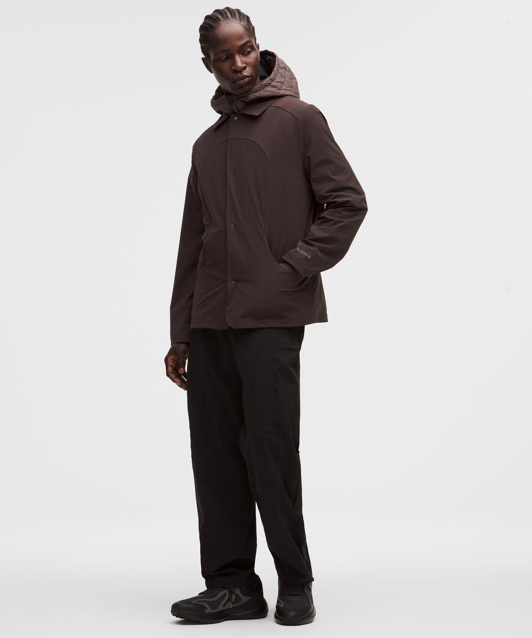 #color_sequoia/black