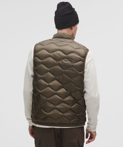Lululemon Men's Featherweight 900-Down-Fill Quilted Vest