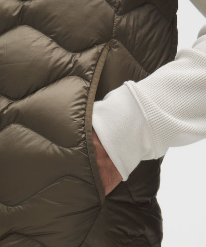 Lululemon Men's Featherweight 900-Down-Fill Quilted Vest