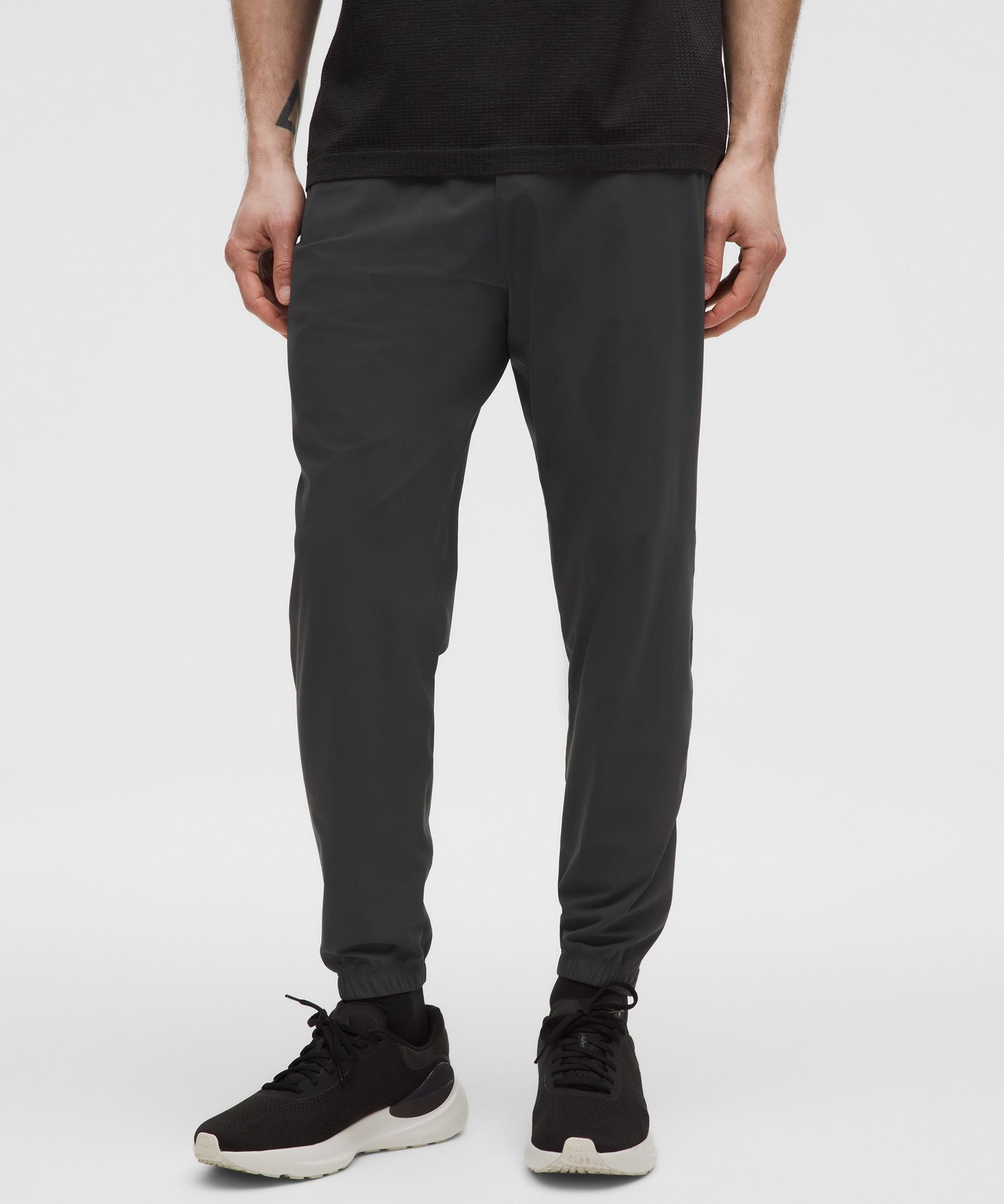 Lululemon Surge Jogger *Regular Graphite Grey