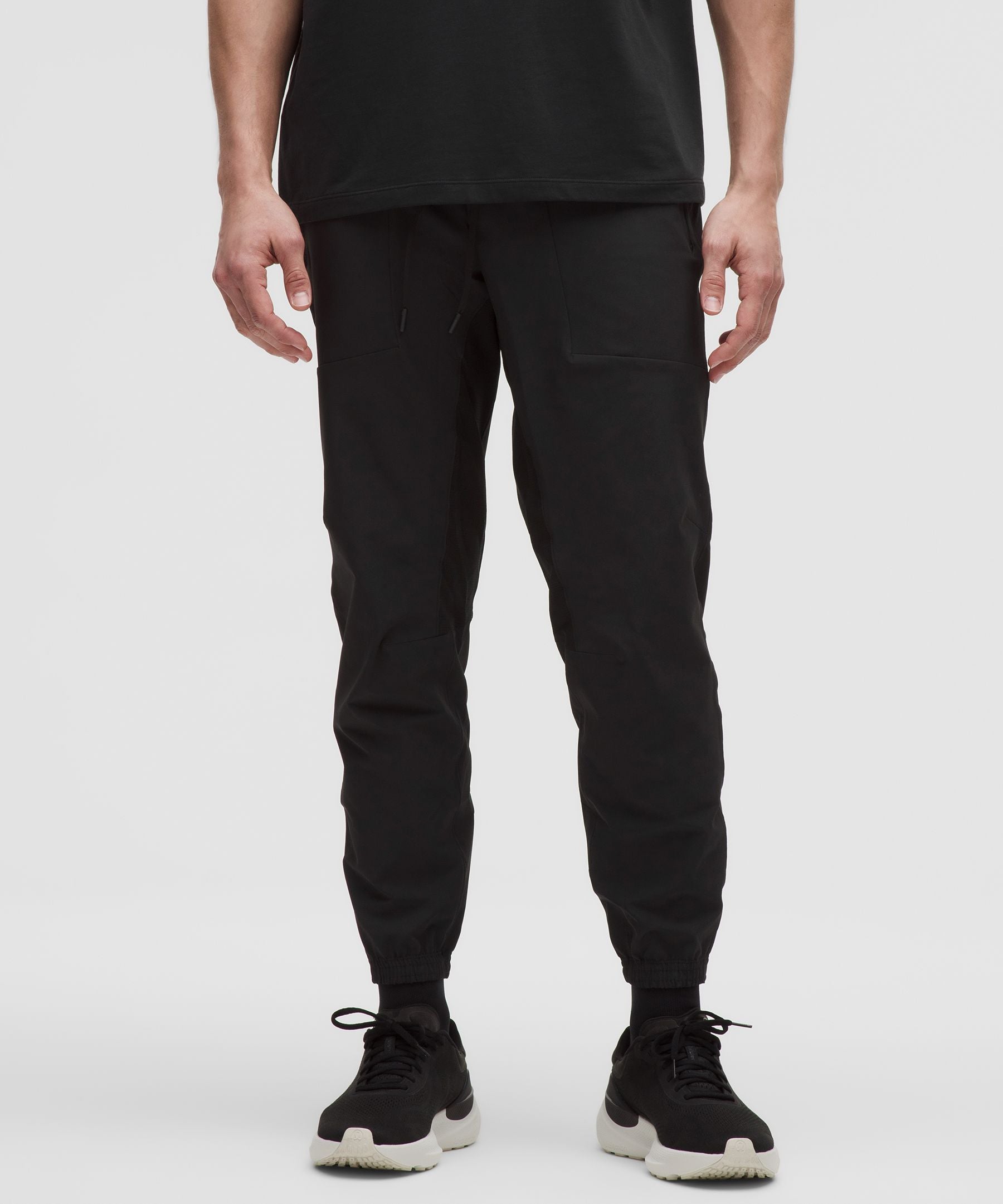 Lululemon License to Train Jogger *Regular Black