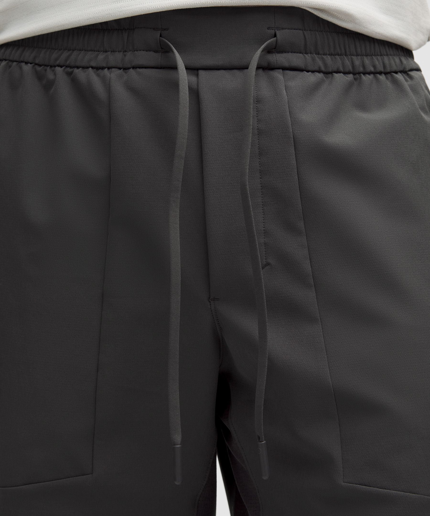 Lululemon License to Train Jogger *Regular Graphite Grey