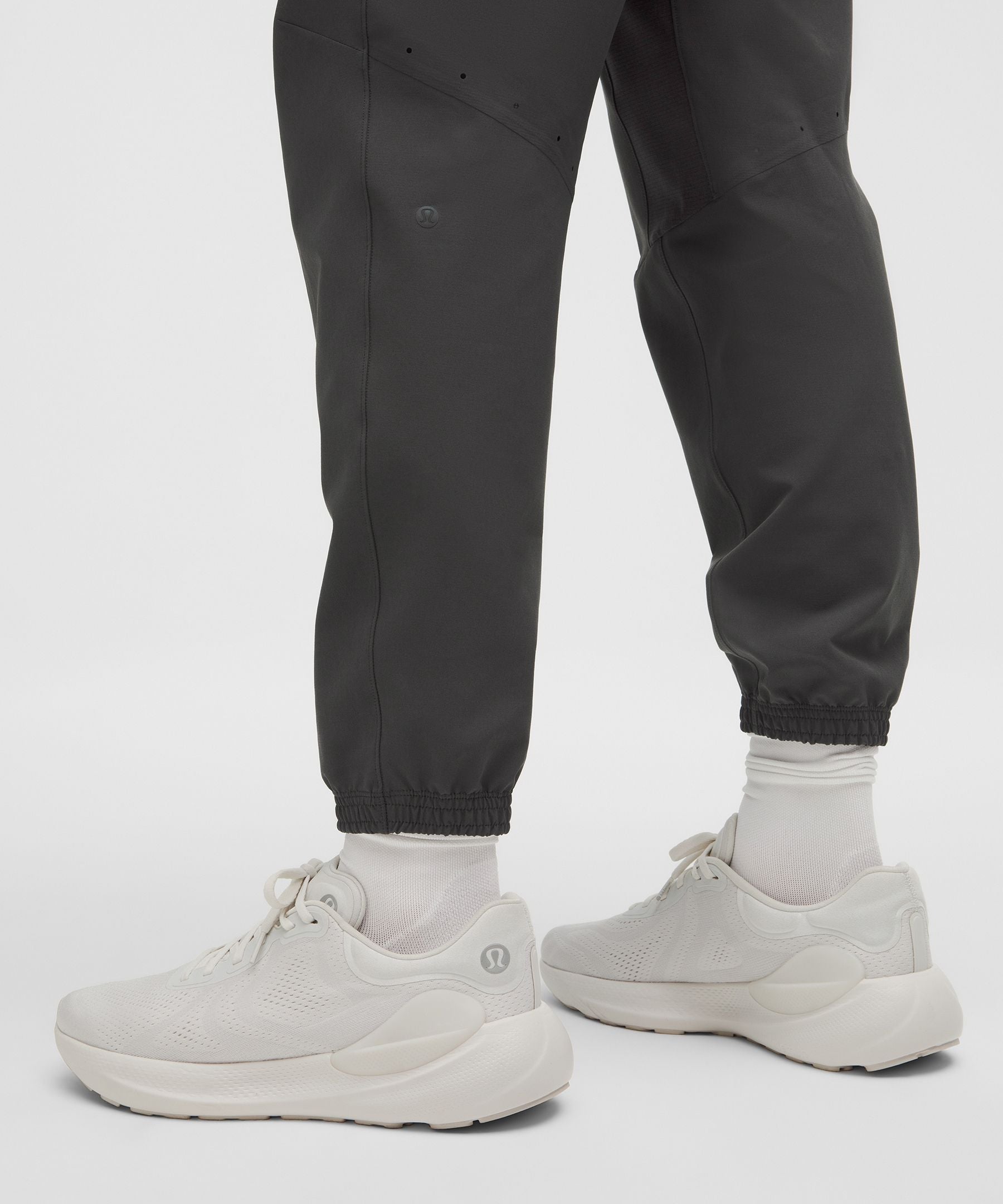Lululemon License to Train Jogger *Regular Graphite Grey