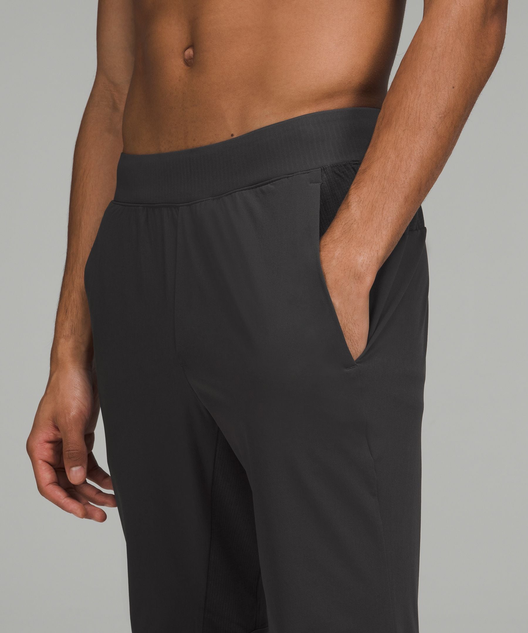 #color_graphite-grey