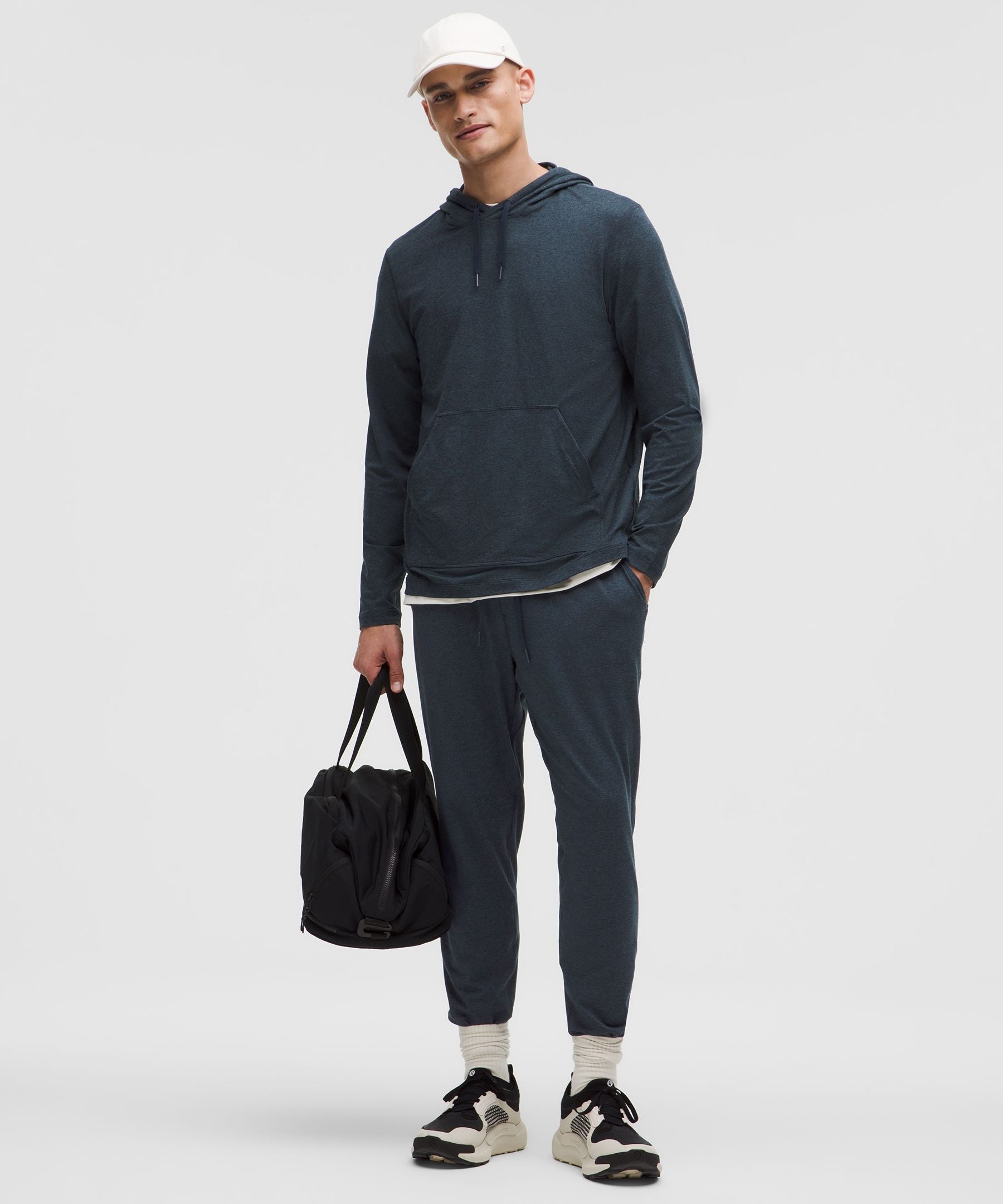 #color_heathered-classic-navy/heathered-true-navy