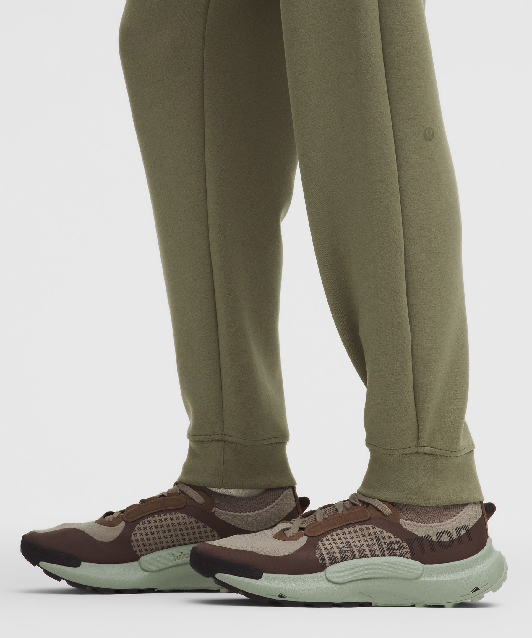 Lululemon Smooth Spacer Jogger *Regular Bay Leaf