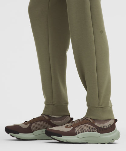 Lululemon Smooth Spacer Jogger *Regular Bay Leaf