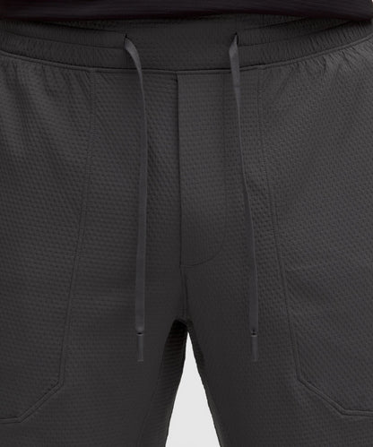 Lululemon License to Train Textured Jogger *Regular
