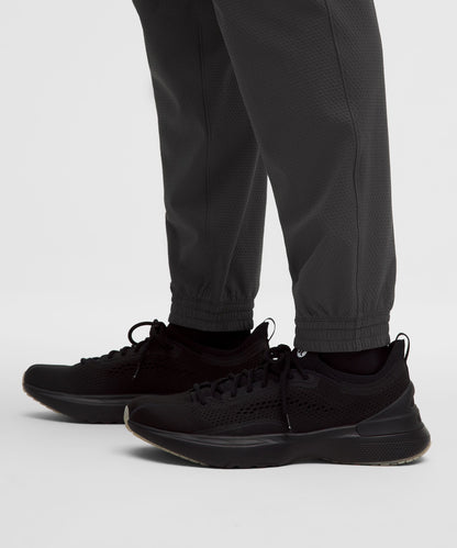 Lululemon License to Train Textured Jogger *Regular