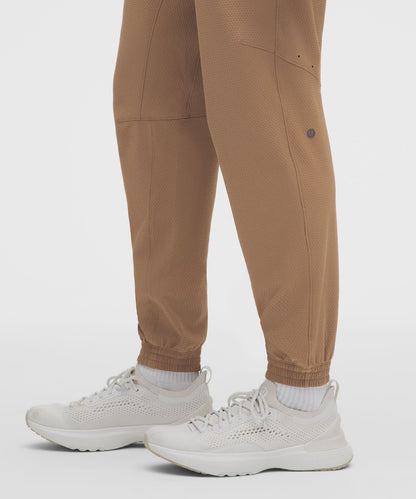 Lululemon License to Train Textured Jogger *Regular