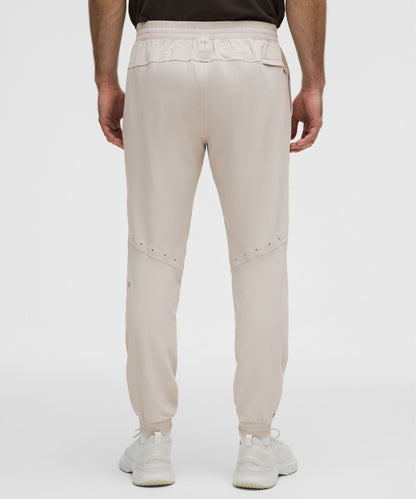 Lululemon License to Train Textured Jogger *Regular