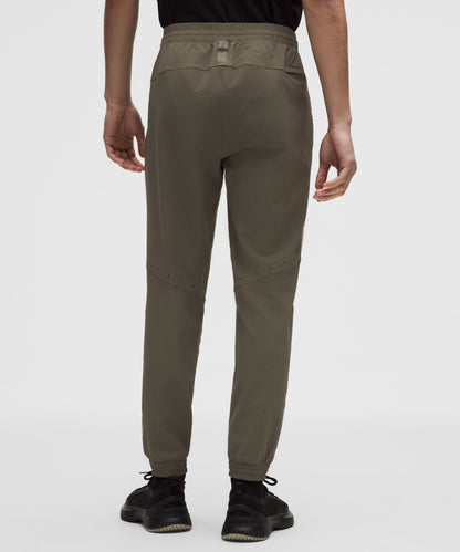 Lululemon License to Train Textured Jogger *Tall
