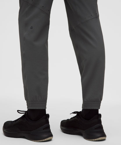 Lululemon License to Train Textured Jogger *Tall