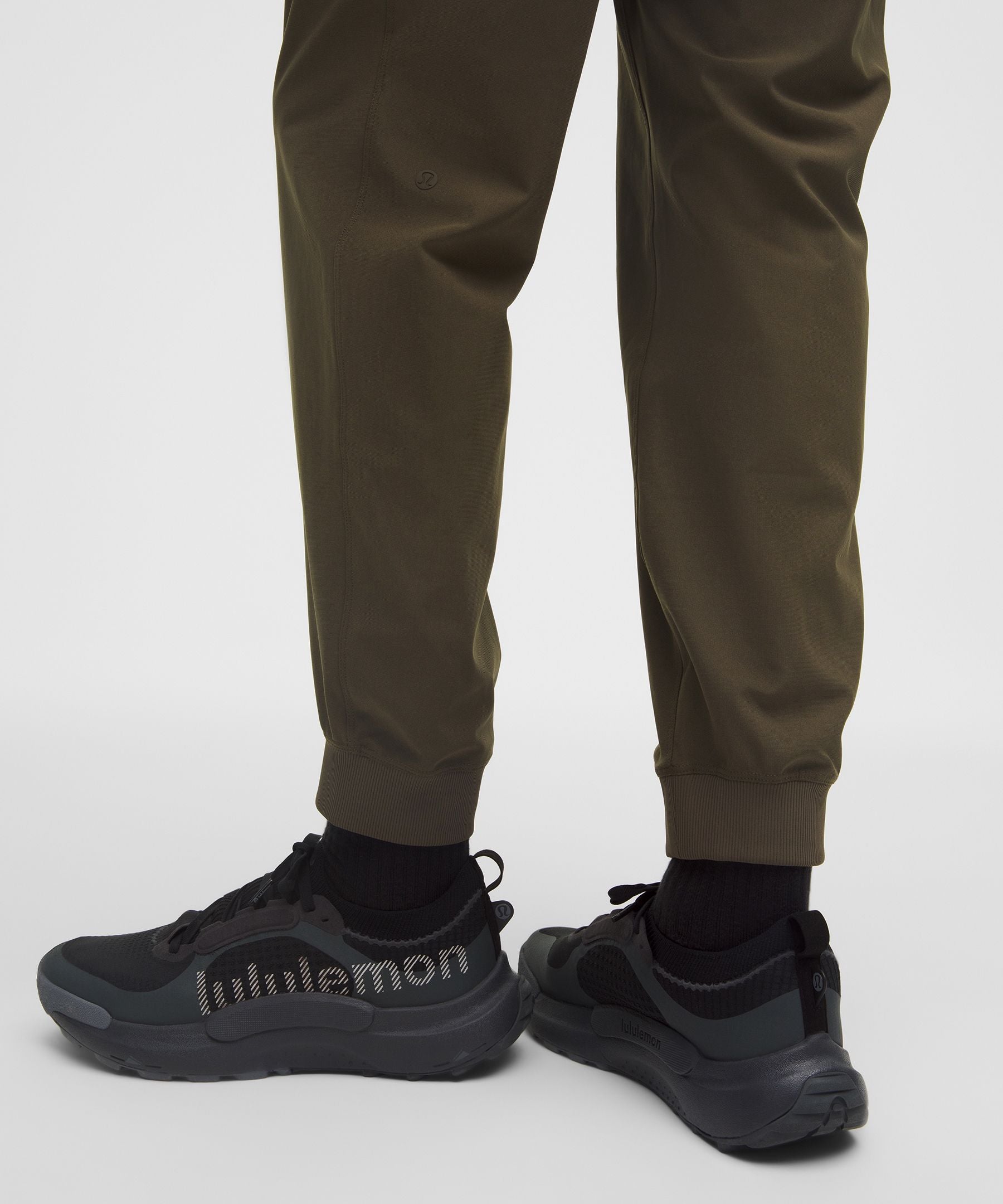 Lululemon ABC Warpstreme Jogger *Shorter