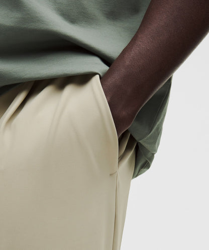 Lululemon Men's Daydrift Relaxed-Fit Pleated Trouser *Regular