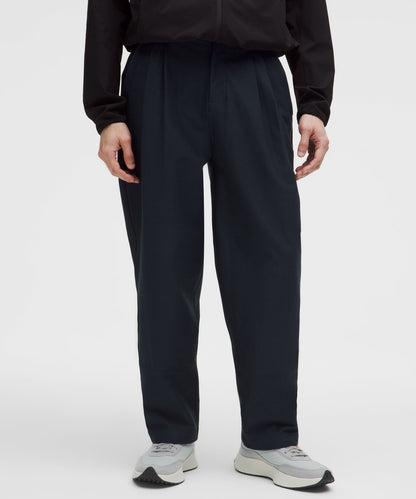 Lululemon Utilitech Twill Relaxed Pleated Trouser