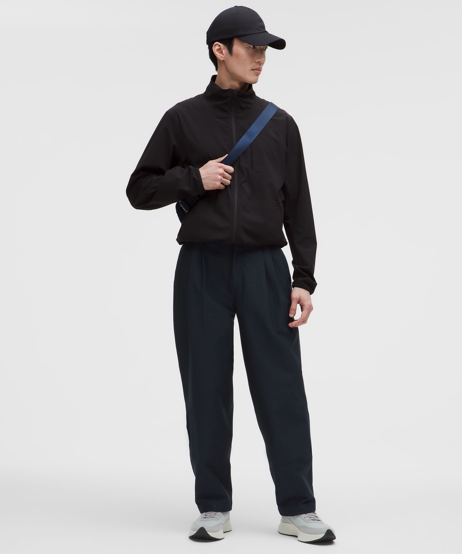 Lululemon Utilitech Twill Relaxed Pleated Trouser