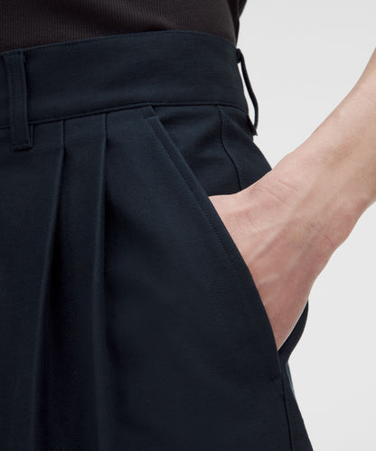 Lululemon Utilitech Twill Relaxed Pleated Trouser