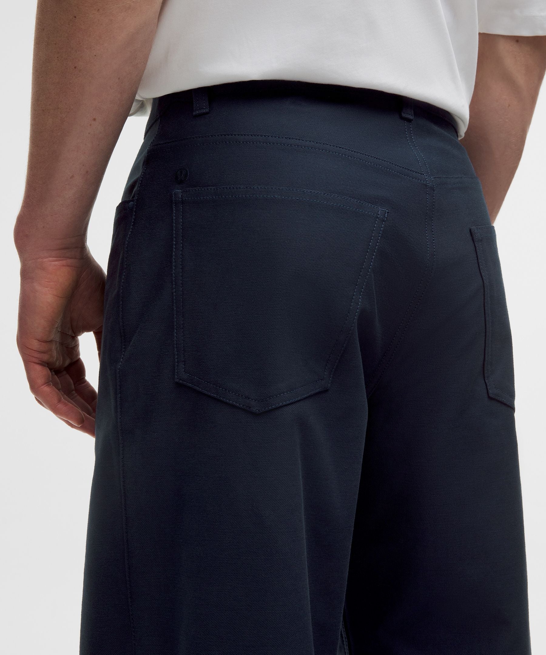 Lululemon EasyFive Loose-Straight Pant 30L