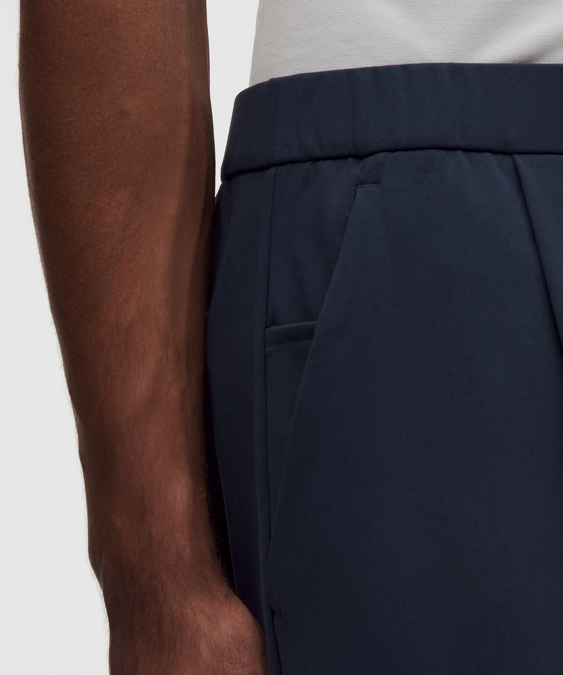 Lululemon Men's Daydrift Relaxed-Fit Pleated Trouser Regular *No Belt Loops