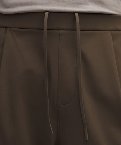 Lululemon Men's Daydrift Relaxed-Fit Pleated Trouser *Regular