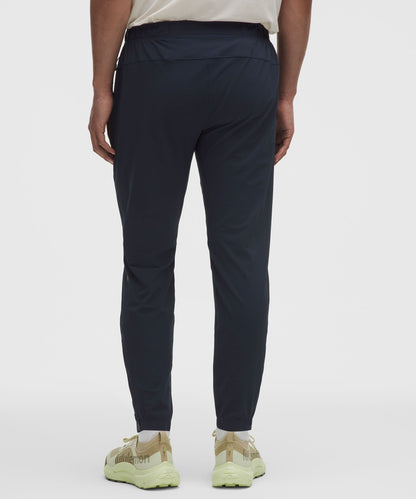 Lululemon Mile Maker Jogger *Shorter