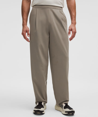 Lululemon Men's Daydrift Relaxed-Fit Pleated Trouser *Tall
