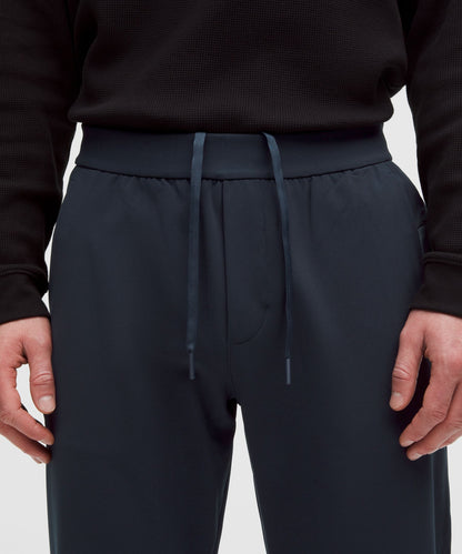 Lululemon Sojourn Jogger *Shorter