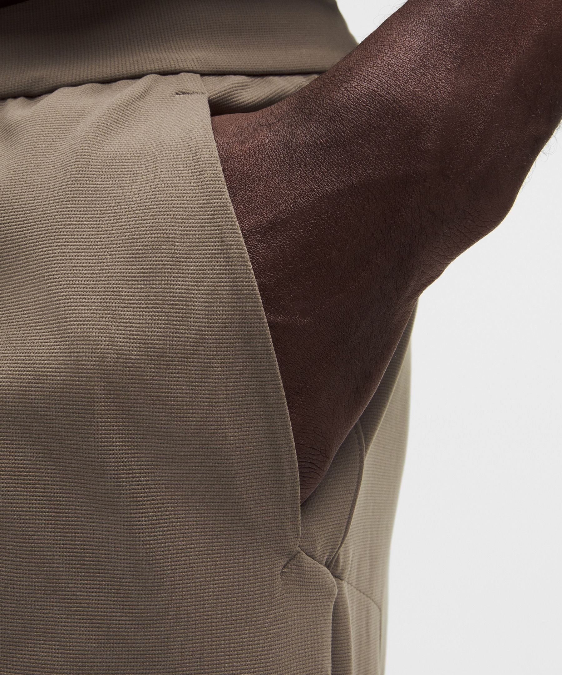 Lululemon Sojourn Jogger *Tall