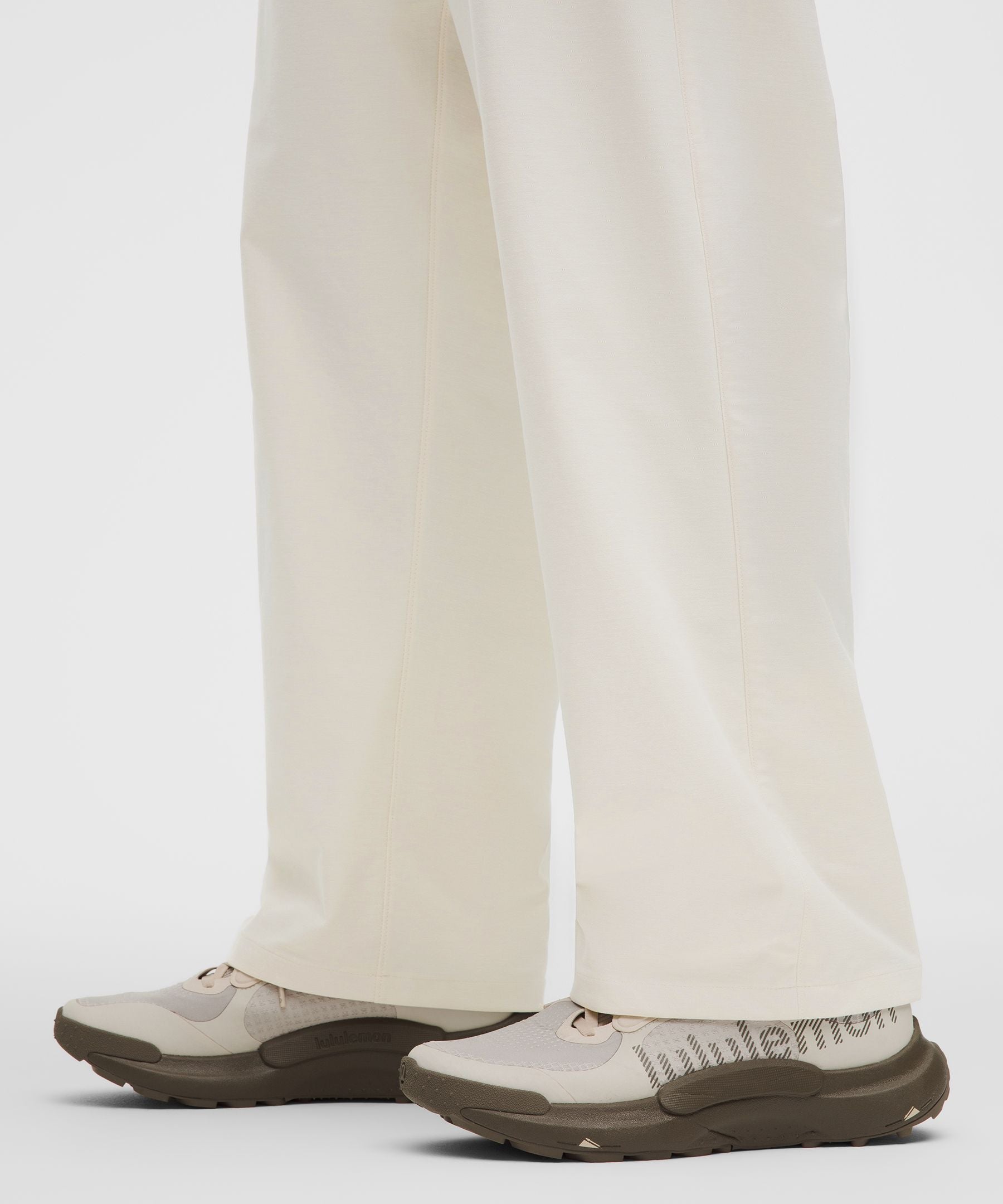 Lululemon Slacker Loose-Straight Trouser 32L *Light