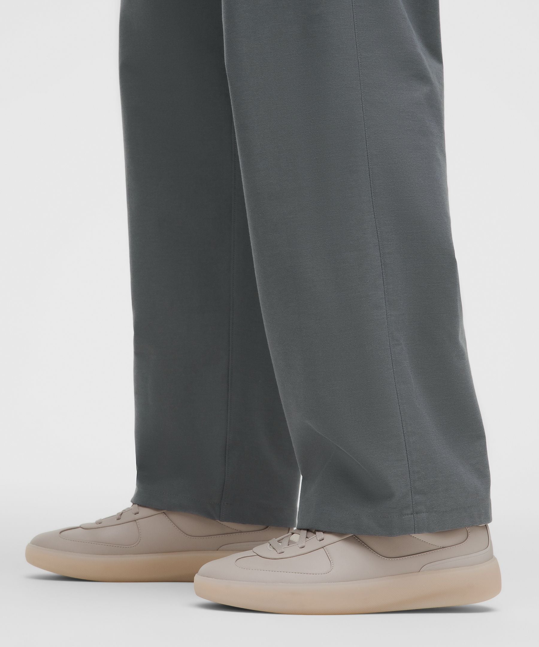 Lululemon Slacker Loose-Straight Trouser 32L *Light