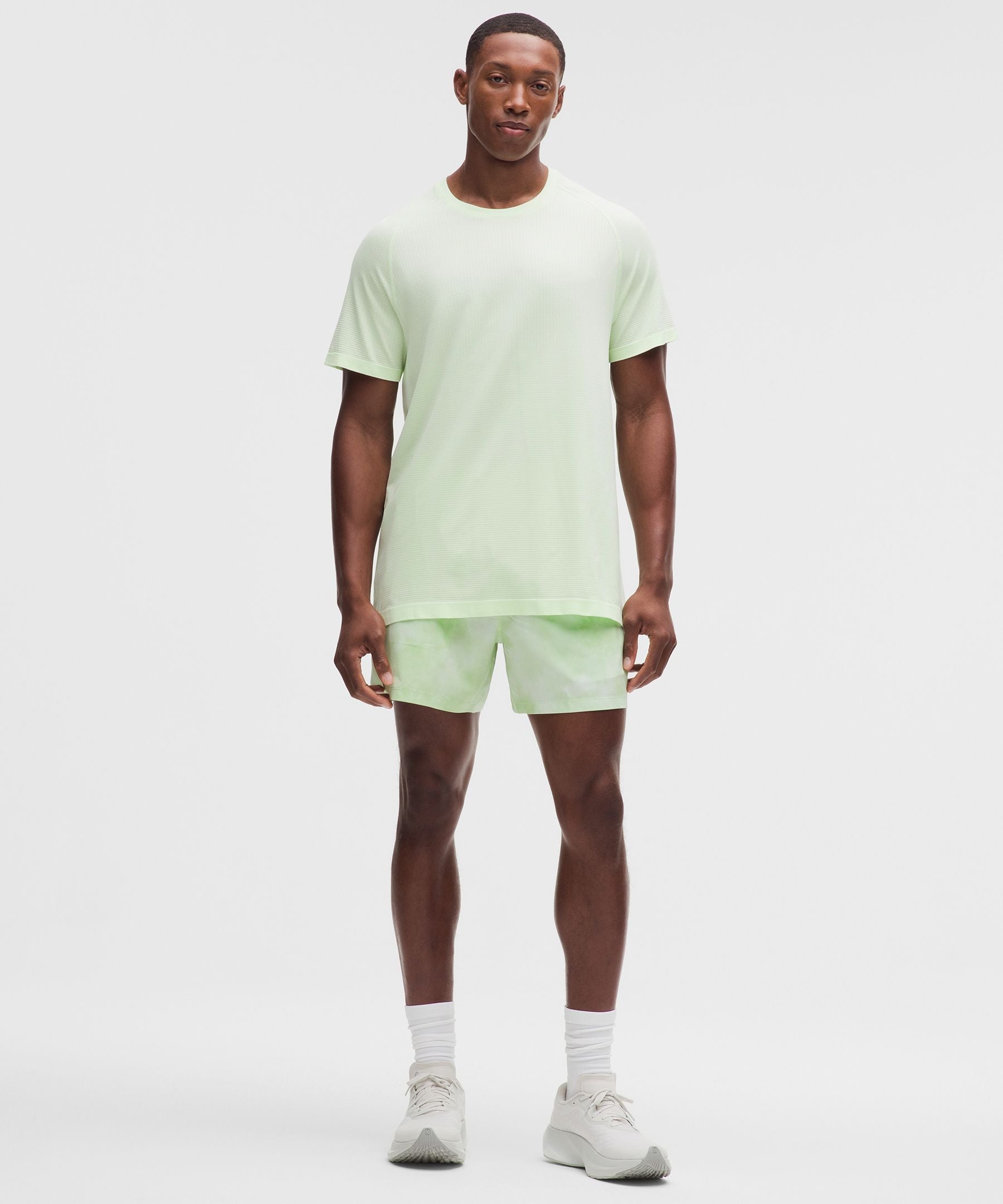 Lululemon Pace Breaker Linerless Short 5"