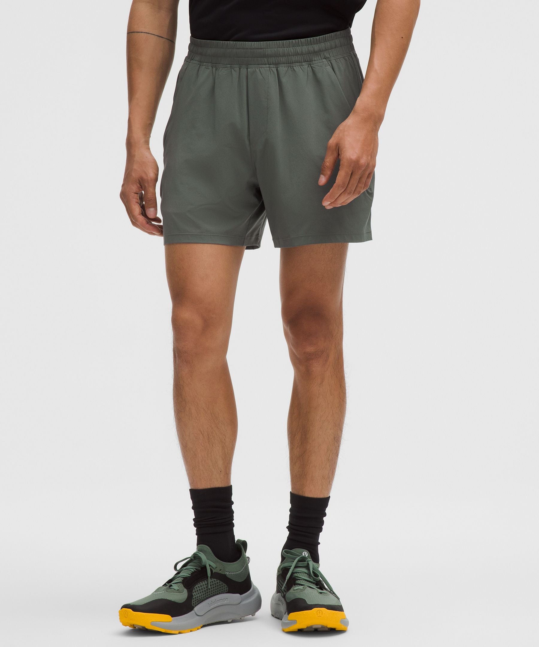 Lululemon Pace Breaker Linerless Short 5" Palm Deco