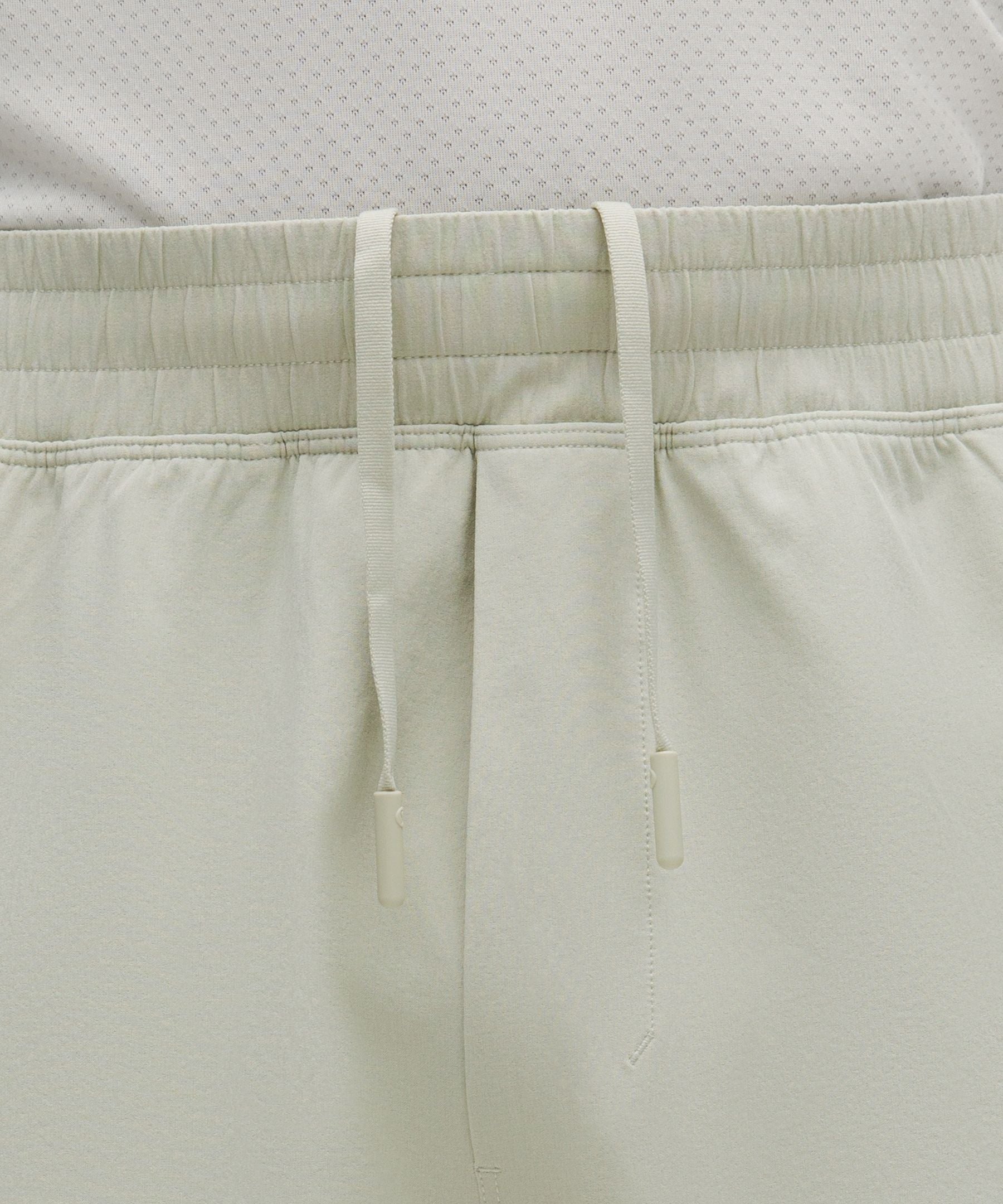 Lululemon Pace Breaker Linerless Short 7"