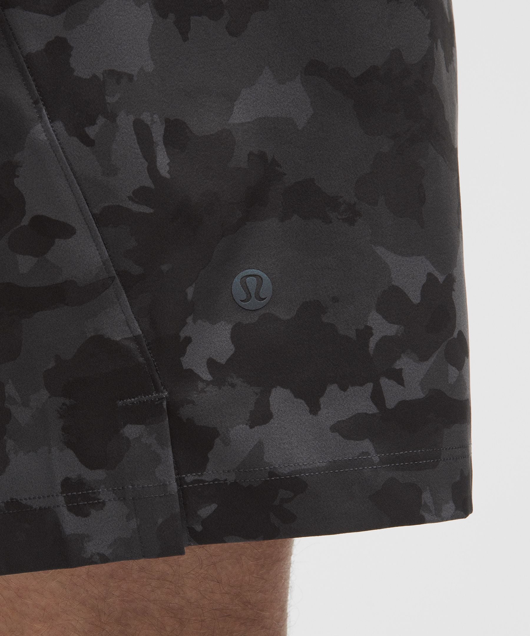 Lululemon Zeroed In Linerless Short 7" Thawed Camo Black Multi
