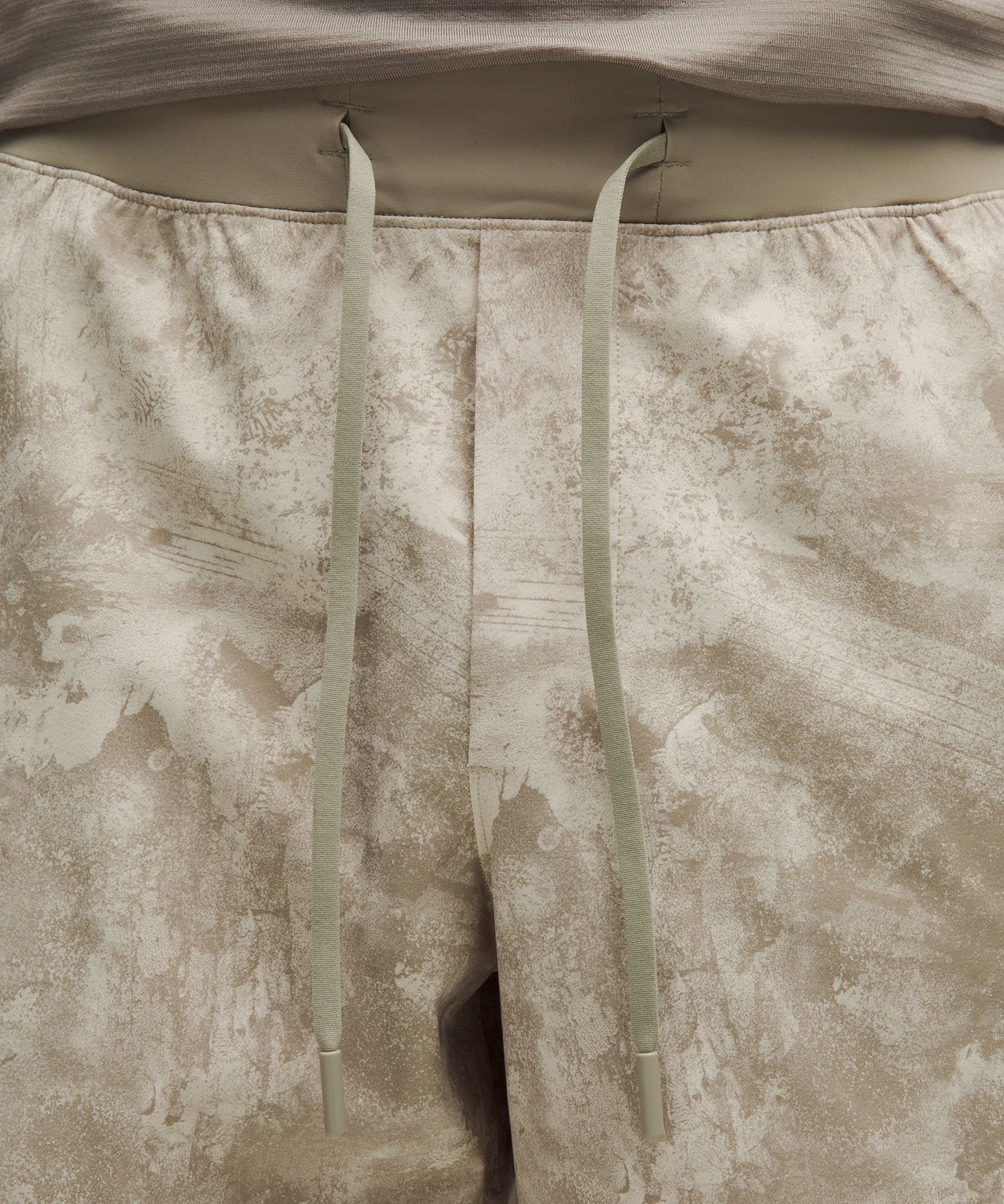 Lululemon Zeroed In Linerless Short 7" Carbon Crunch Sheer Oak Multi