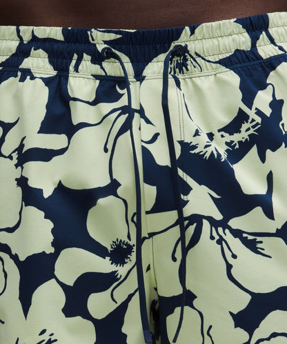 Lululemon Swim Short 5" *Lined