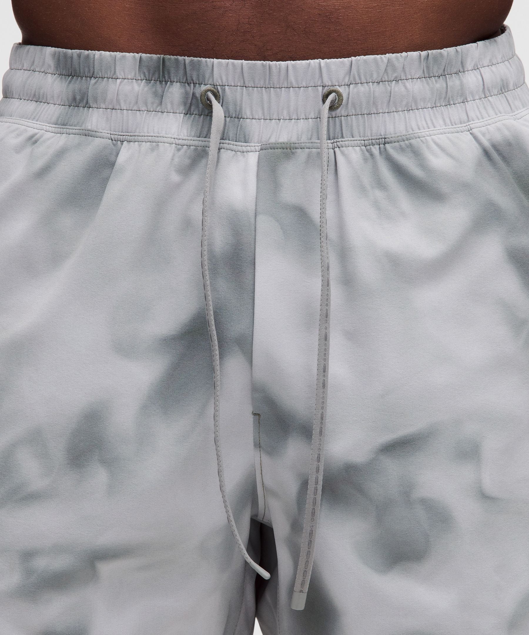 Lululemon Swim Short 5" *Lined