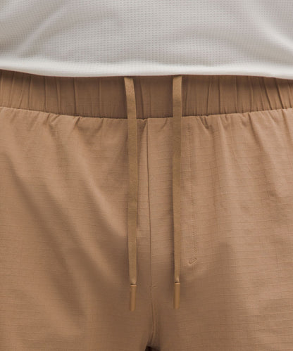 Lululemon Mile Maker Ripstop Linerless Short 6"