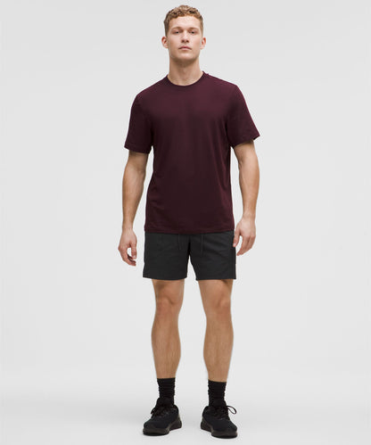 Lululemon License to Train Linerless Short 7" *Updated Black