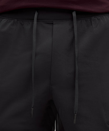 Lululemon License to Train Linerless Short 7" *Updated Black